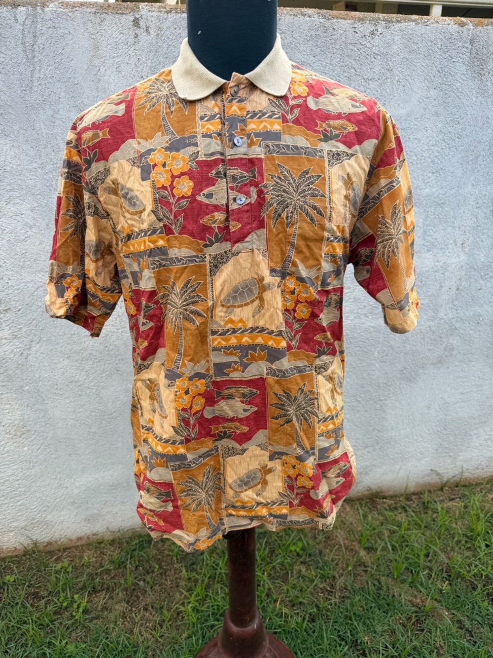 PreOwned Tori Richard Hawaiian Polo Shirt Multicolored Men's Small